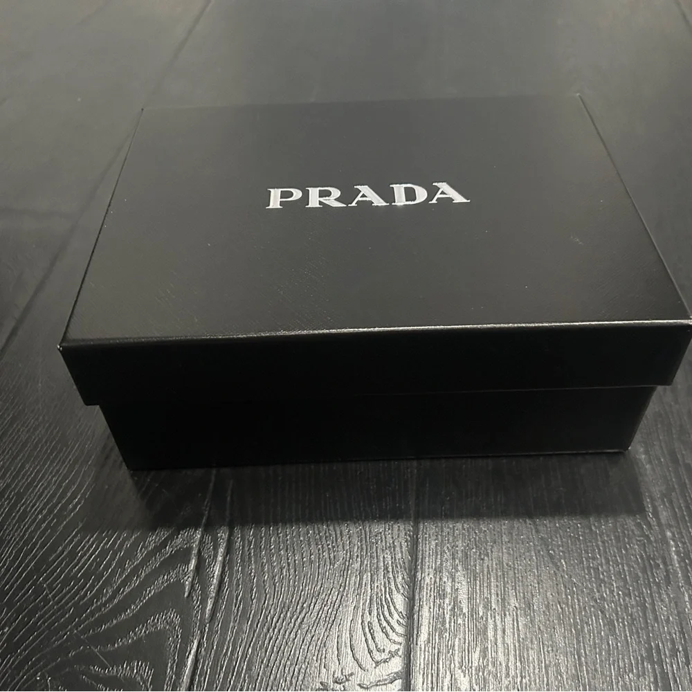 Prada box